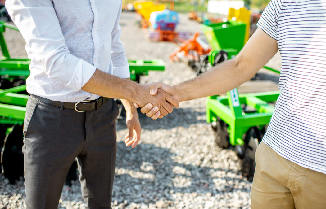 How To Create A Lawn Care Offer Clients Can’t Ignore