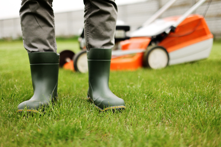 How To Create A Lawn Care Offer Clients Can’t Ignore 2