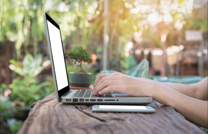 Effective Social Media Marketing Tips for Landscaping Companies